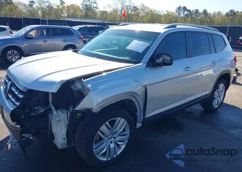 2019 Volkswagen Atlas 3.6L V6 Se W/Technology z USA, uszkodzony, nr VIN 1V2UR2CA9KC527512
